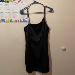 Which we want mini black dress sz s